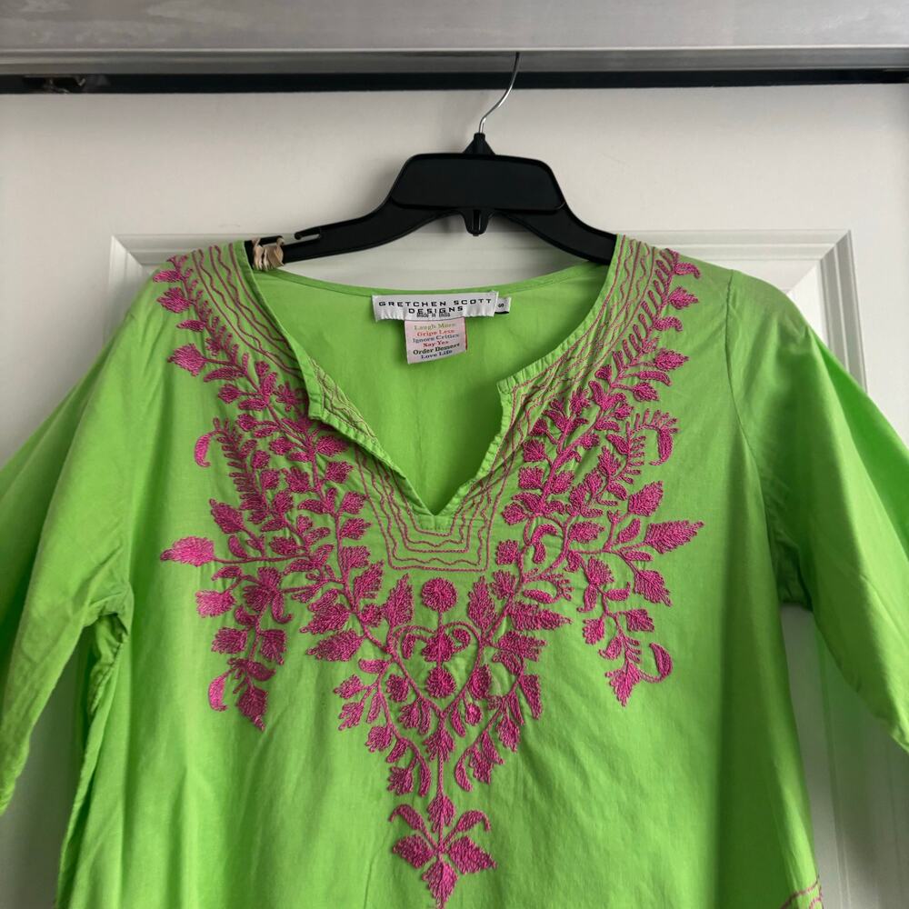 Gretchen Scott Embroidered Tunic Top Sz S Green Pink Cotton 3/4 Sleeve Coastal - Picture 3 of 9